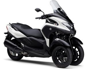 TRICITY 300