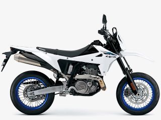 2025年 DR-Z4SM（サイドビュー）