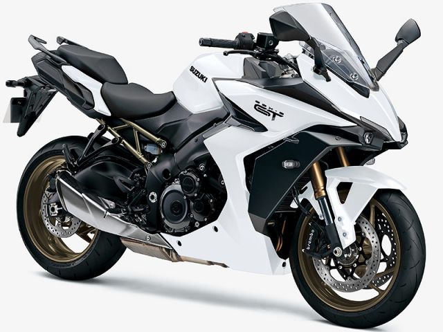 2026年 GSX-S1000GT ブリリアントホワイト（カタログメイン）