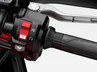 2026年 CB1000GT（ハンドルまわりイメージ）