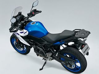 2026年 SV-7GX（リアビュー）