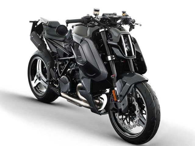 2026年 1400R SIGNATURE EDITION Midnight Veil（カタログメイン）