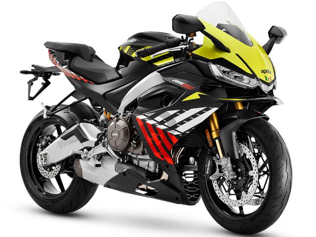 2026年 RS660 Factory Shakedown Yellow（カタログメイン）