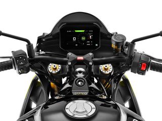 2026年 Tuono 660 Factory（ハンドルまわりイメージ）