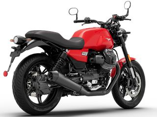 2026年 V7 SPORT（リアビュー）