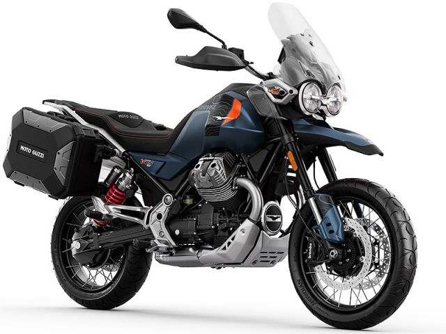 2026年 V85 TT Travel Blu Zefiro（カタログメイン）