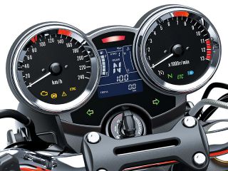 2026年 Z900RS SE（メーター表示イメージ）