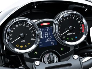 2026年 Z900RS CAFE（メーター表示イメージ）