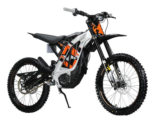 年 Light Bee X （カタログメイン）