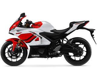 2026年 YZF-R3 70th Anniversary Edition ABS（サイドビュー）