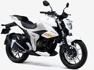 2026年 GIXXER 250パールグレッシャーホワイト/マットプラチナシルバーメタリックNo.2