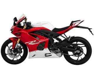 2026年 450 RR（サイドビュー）