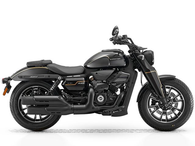 2026年 SRV 400A Pure Black（カタログメイン）