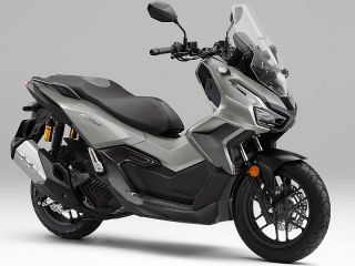 2026年 ADV160パールスモーキーグレー