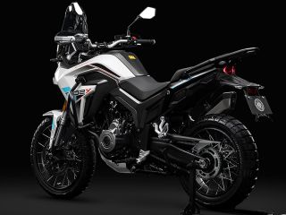 2025年 T502X