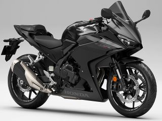 2026年 CBR400R E-Clutchマットバリスティックブラックメタリック※欧州向けモデルの同色画像