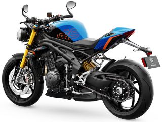 2027年 Speed Triple 1200RS（リアビュー）