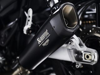 2027年 Speed Twin 1200 TFC（アクラポヴィッチ製マフラー）