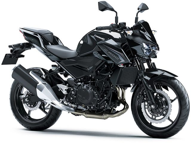 2027年 Z400 エボニー×メタリックカーボングレー（カタログメイン）