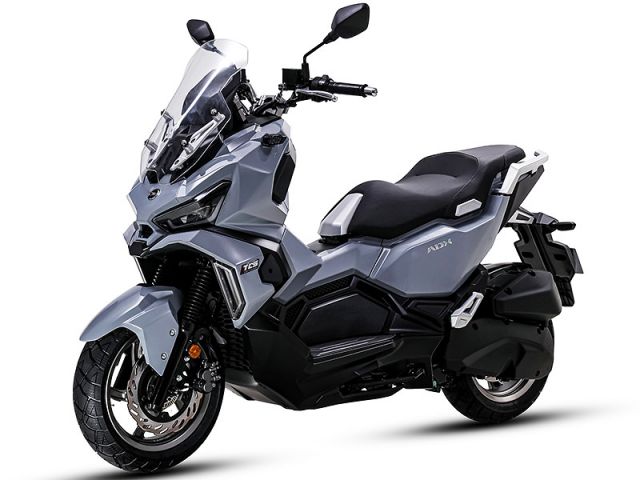 2026年 ADX125 ストームグレー（カタログメイン）