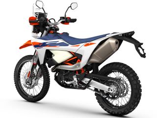 2027年 690 RALLY